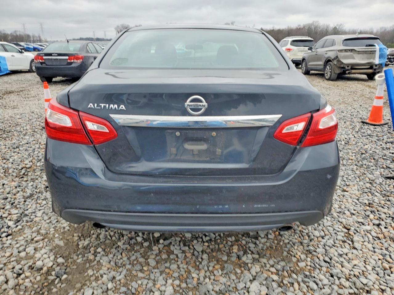 2017 Nissan Altima 2.5 S - Фото 6