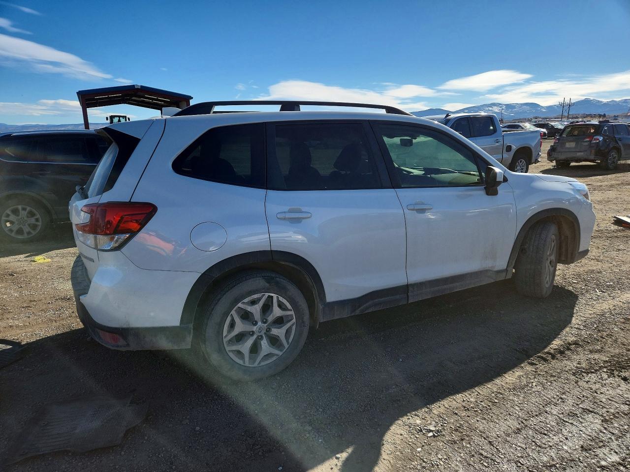 2021 Subaru Forester Premium - Фото 3