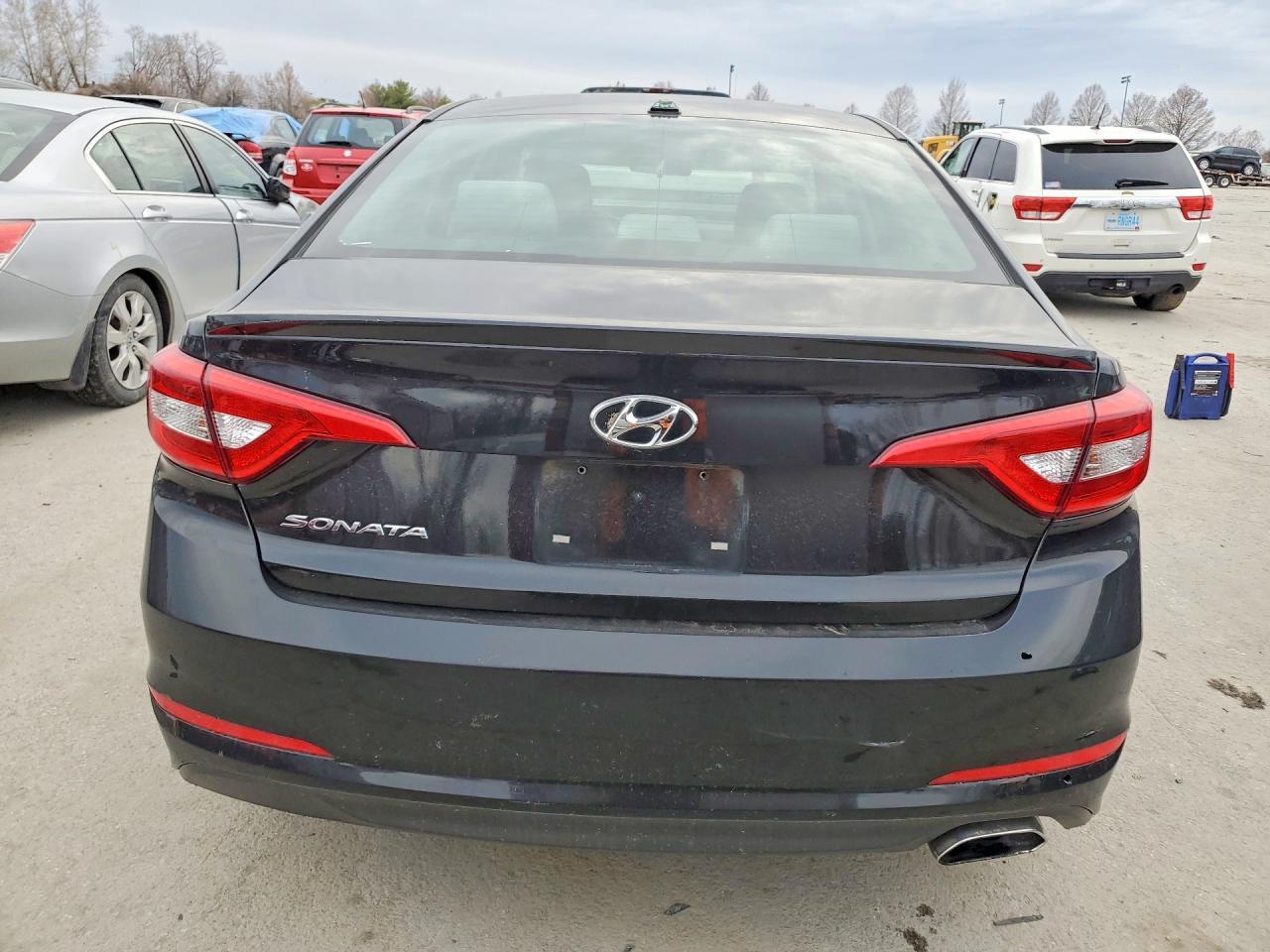 2017 Hyundai Sonata Base - Фото 6