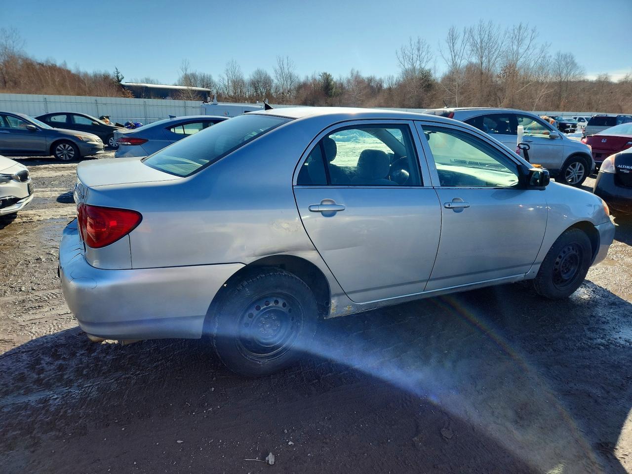 2005 Toyota Corolla Ce - Image 3