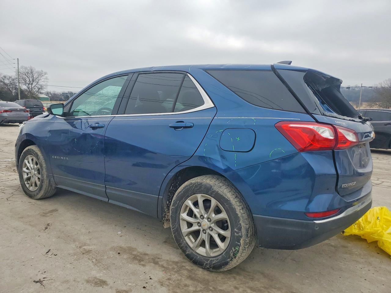 2020 Chevrolet Equinox Lt - Фото 2