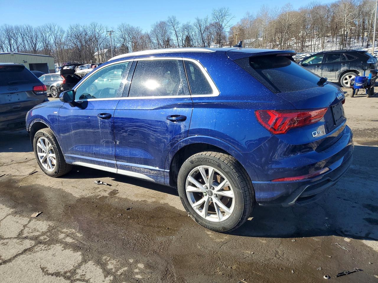 2024 Audi Q3 Premium S Line 45 - Фото 2
