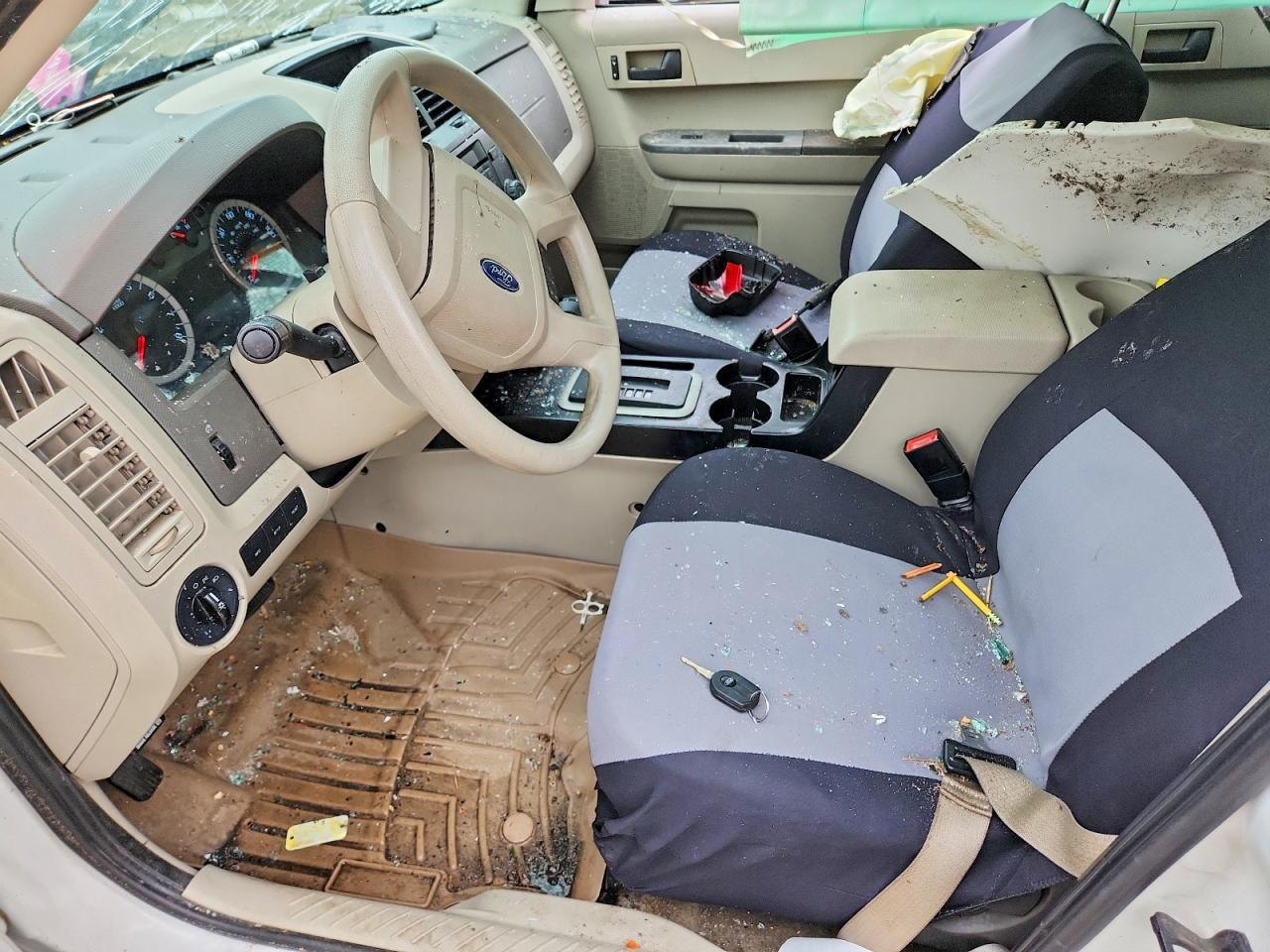 2012 Ford Escape Xls - Image 7