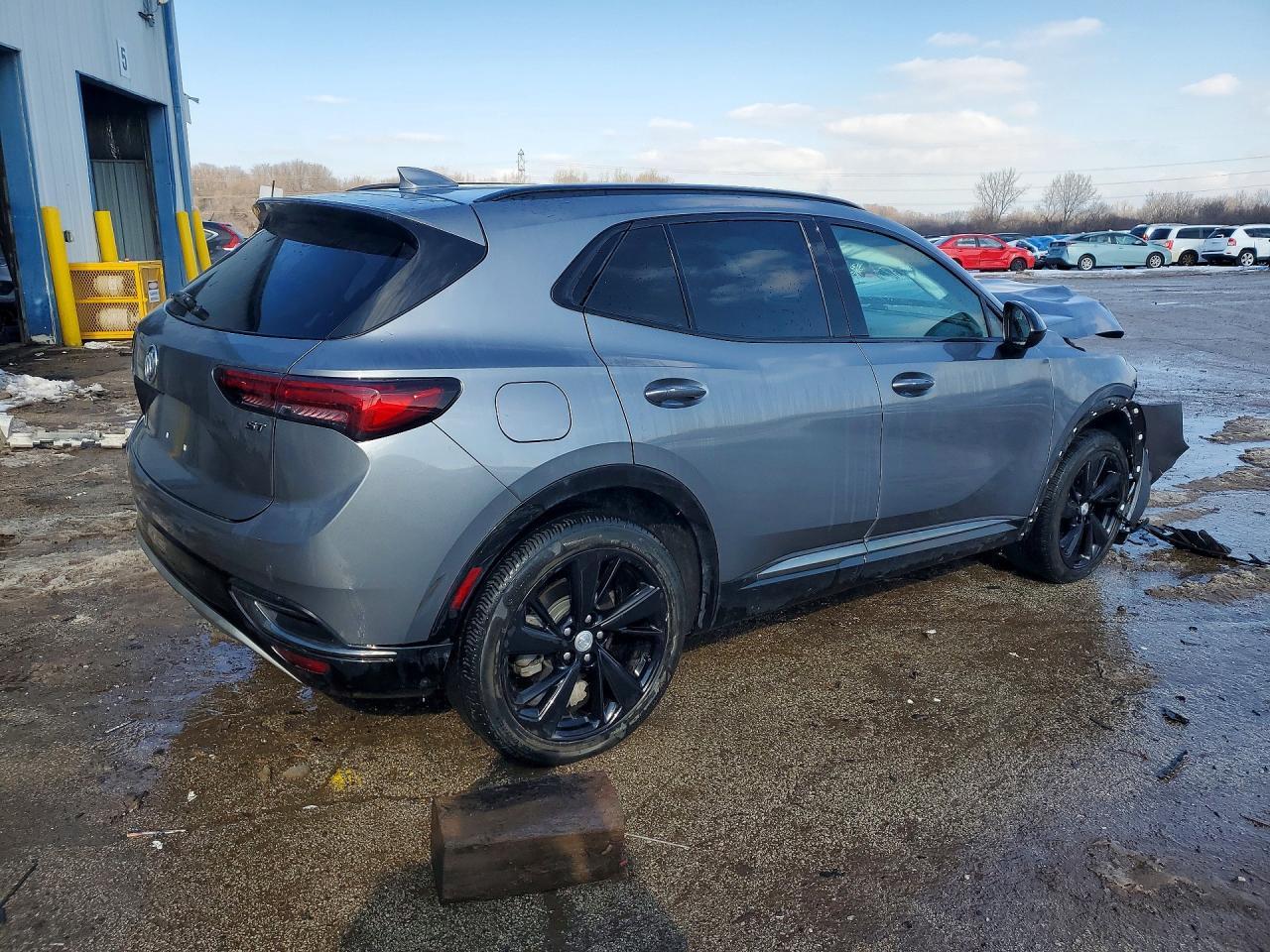 2021 Buick Envision Essence - Фото 3