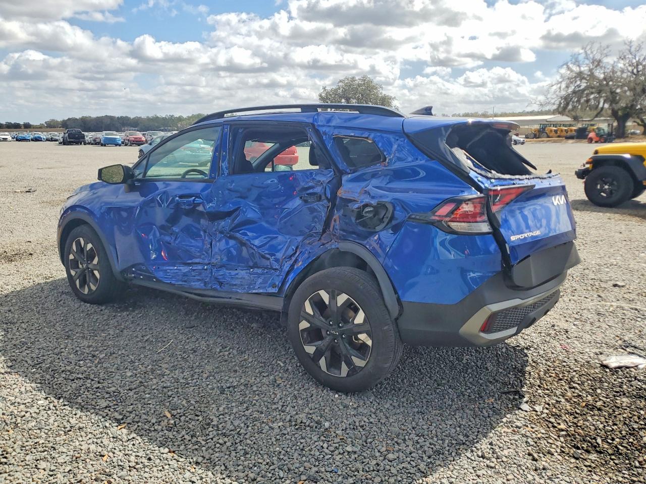2023 Kia Sportage X Line - Фото 2
