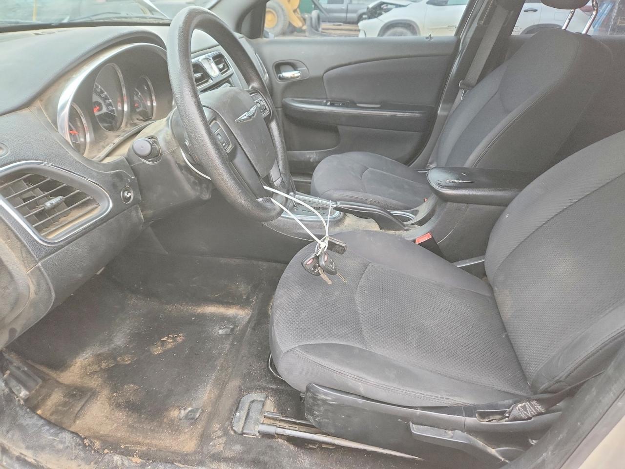 2012 Chrysler 200 Lx - Image 7