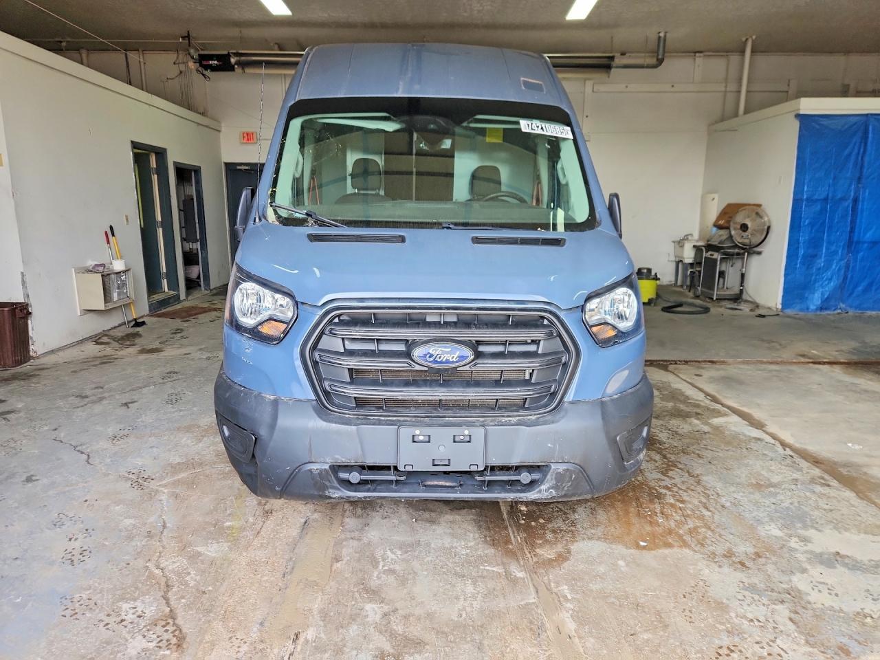 2020 Ford Transit 250 Delivery Van - Фото 5
