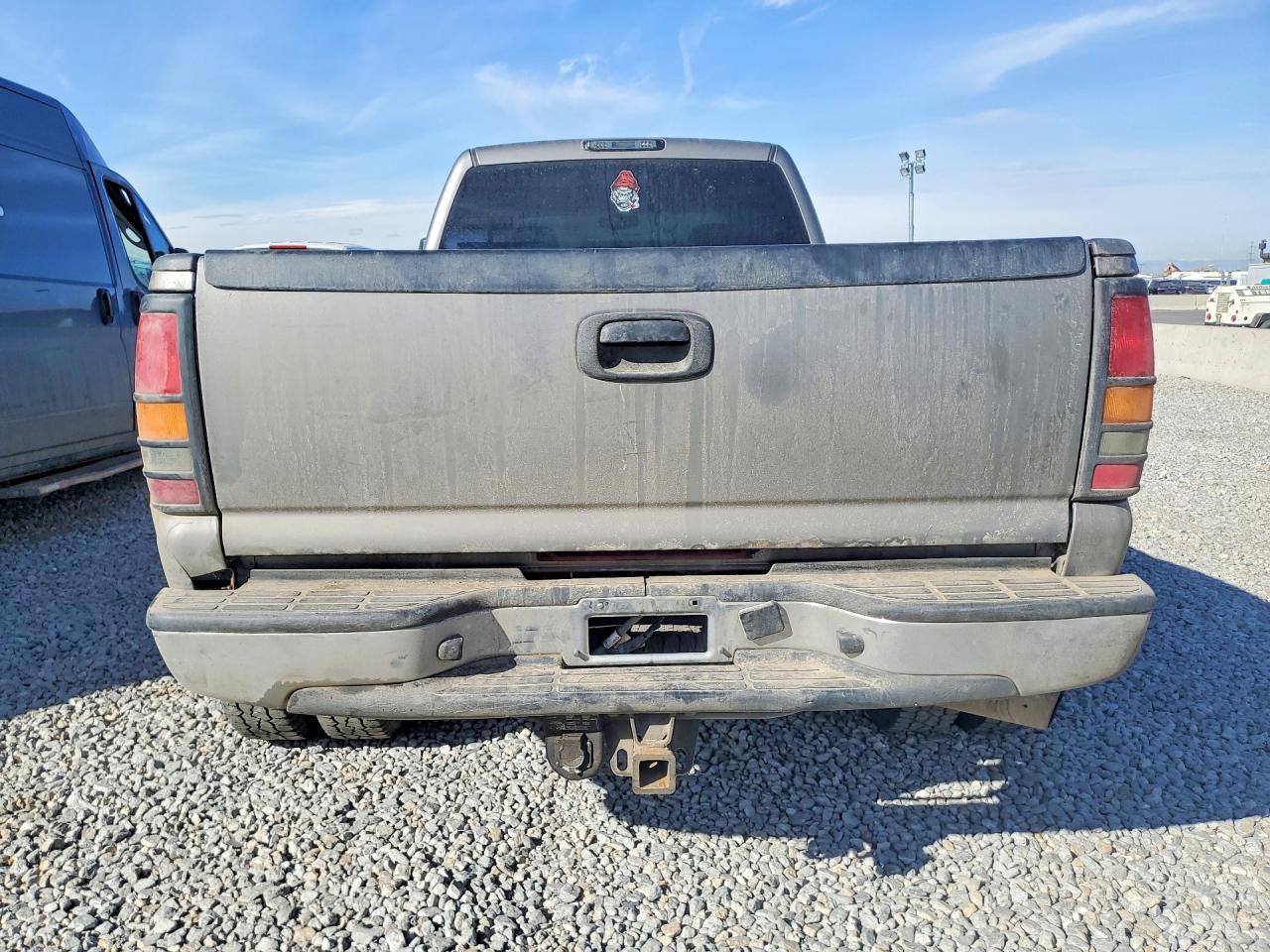 2006 Chev Silverado K3500 - Фото 6