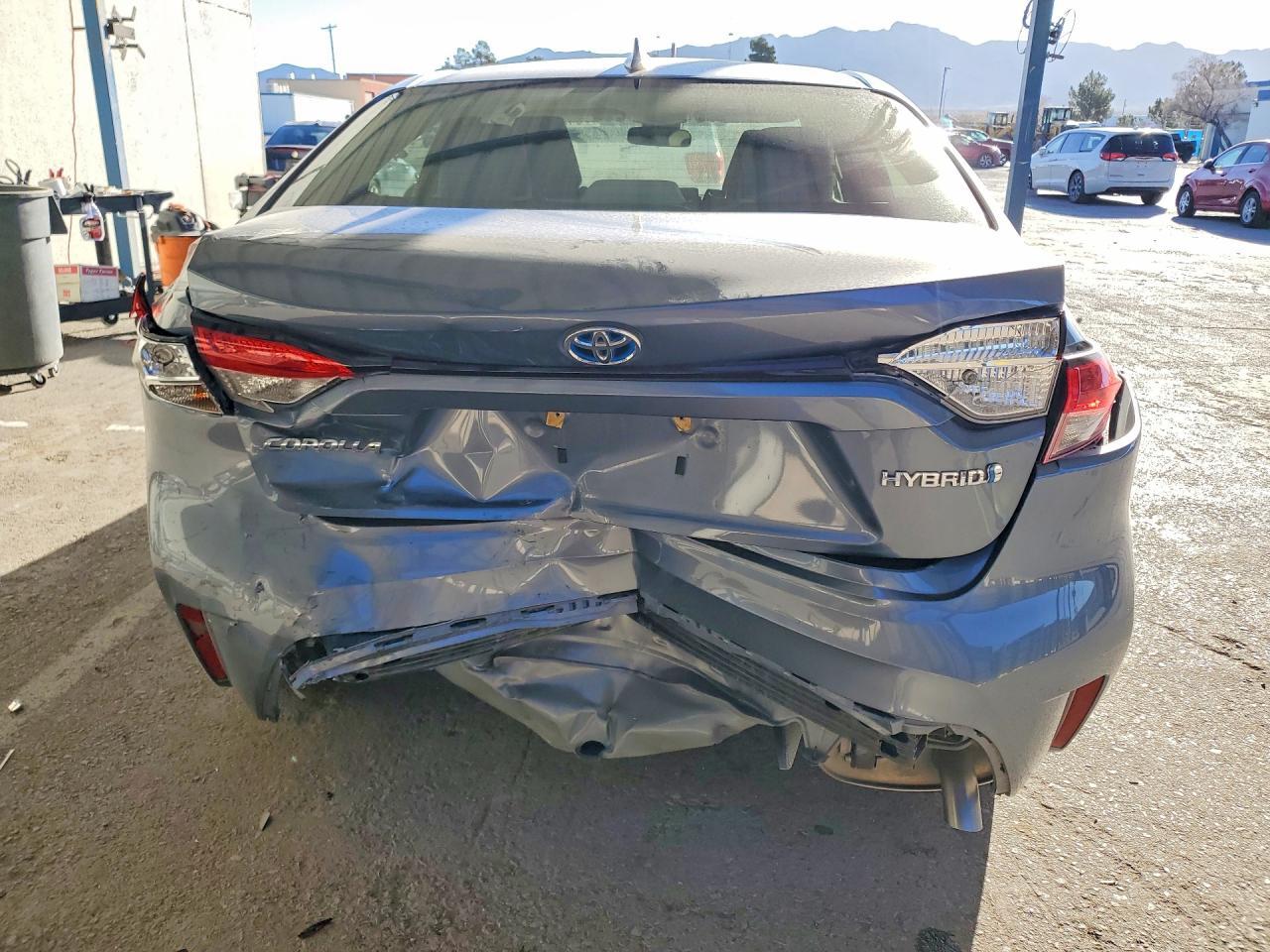 2021 Toyota Corolla Le - Фото 6