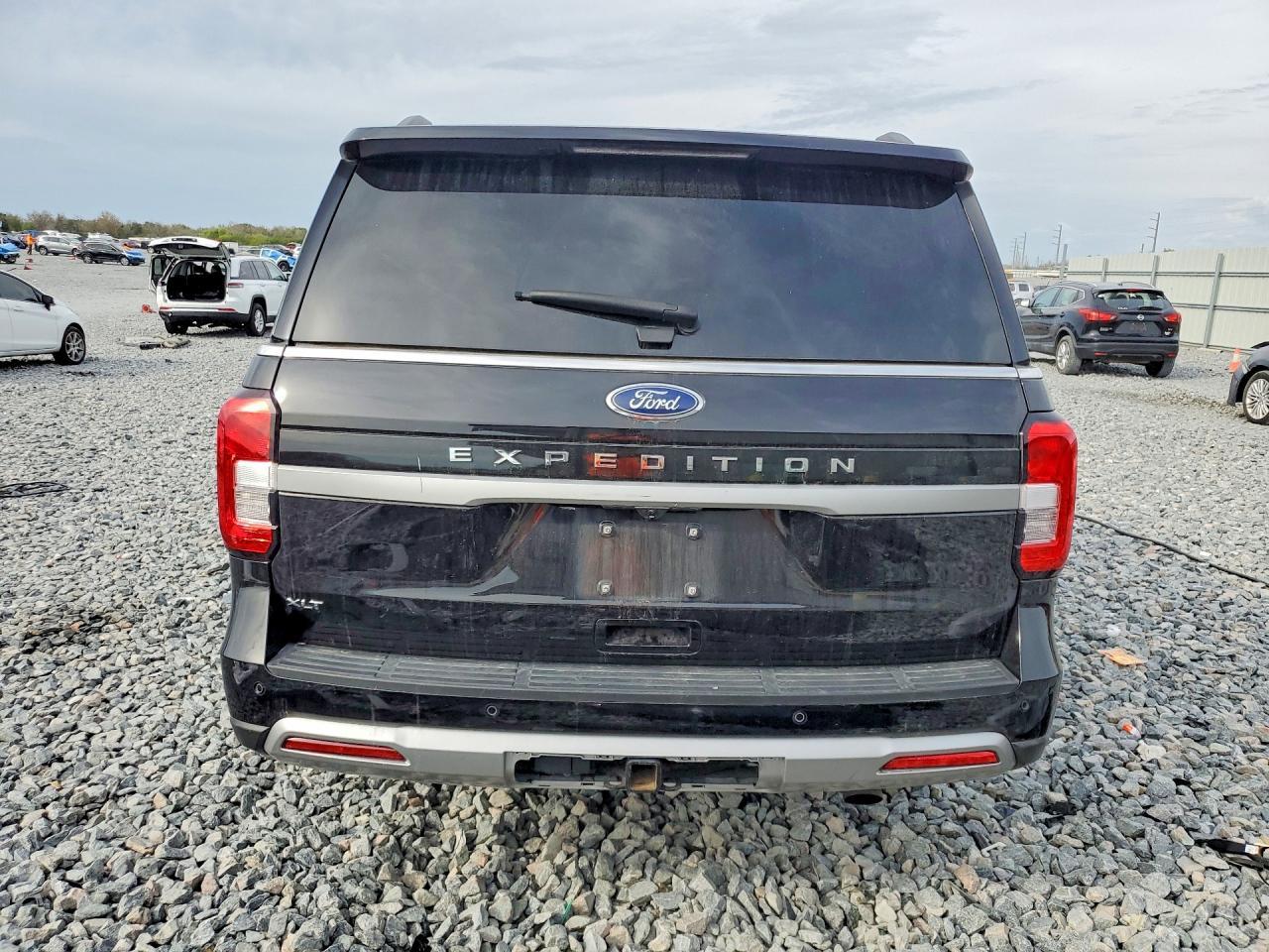 2024 Ford Expedition Xlt - Image 6
