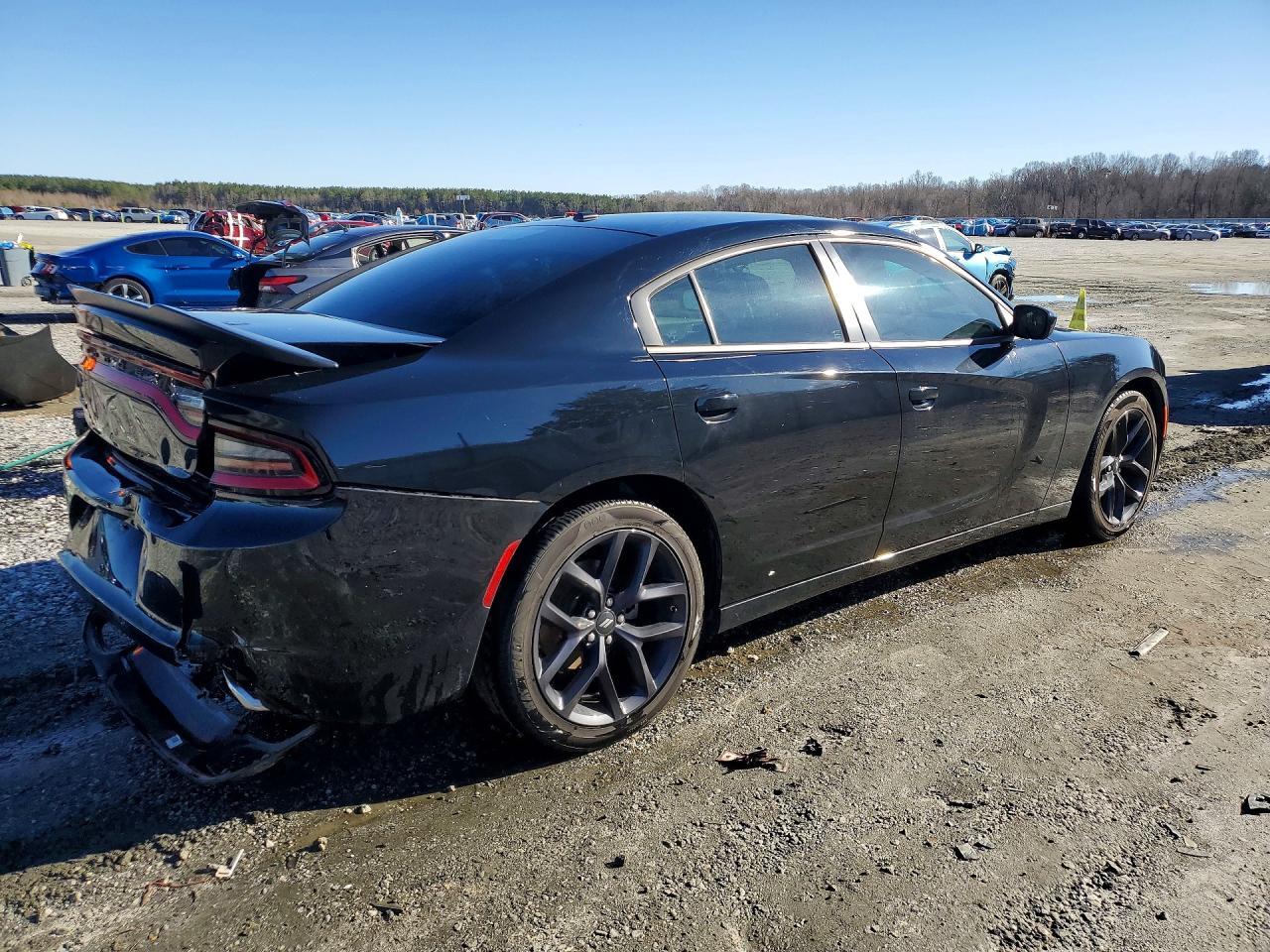 2022 Dodge Charger Sxt - Image 3