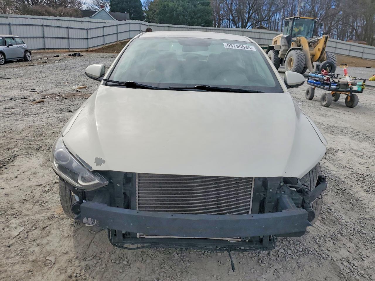 2017 Hyundai Elantra Se - Фото 5