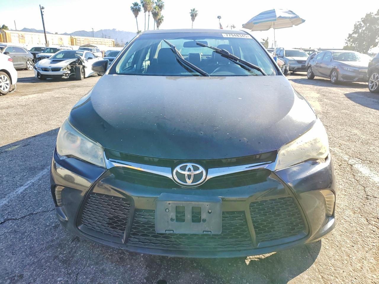 2016 Toyota Camry Le - Фото 5