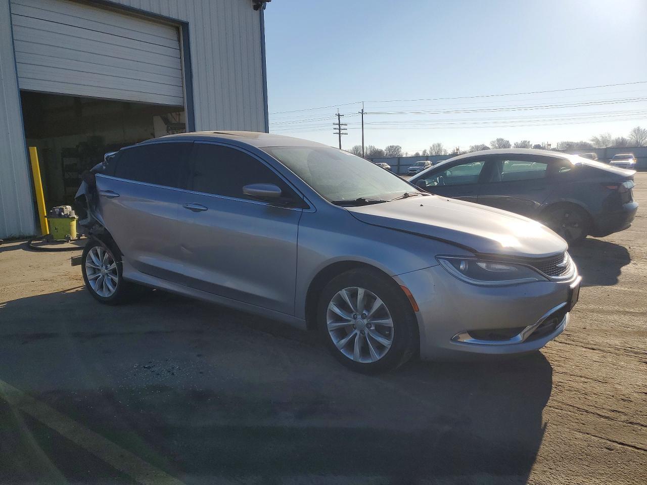 2015 Chrysler 200 C - Фото 4