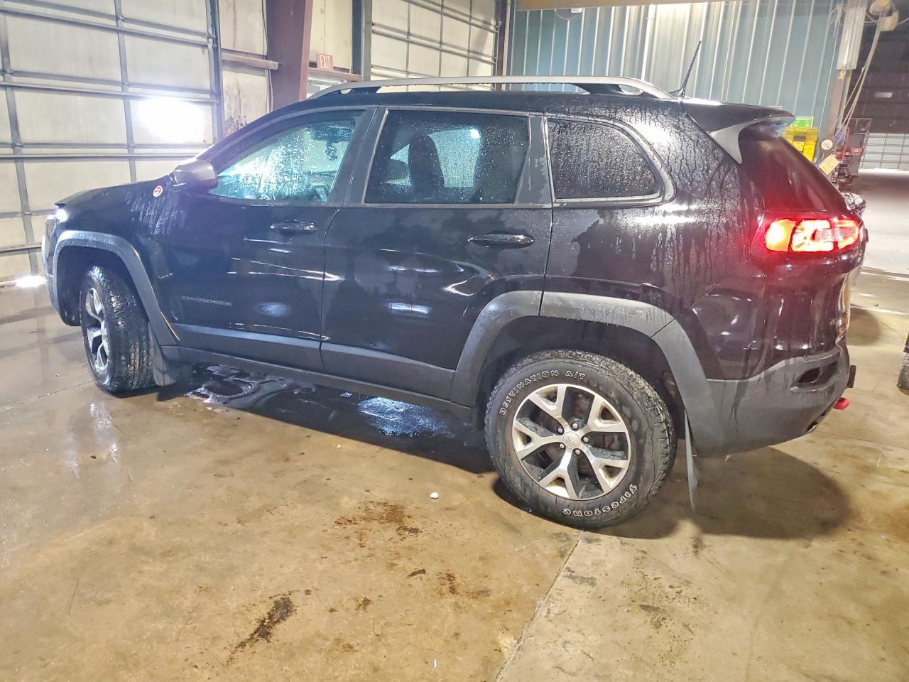 2018 Jeep Cherokee Trailhawk - Фото 3