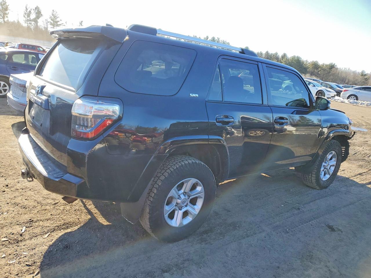2022 Toyota 4Runner Sr5 Premium - Image 3