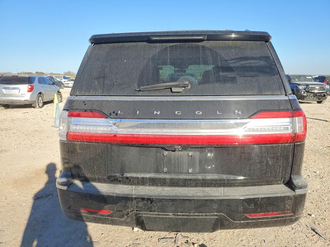 2019 Lincoln Navigator Select - Image 6