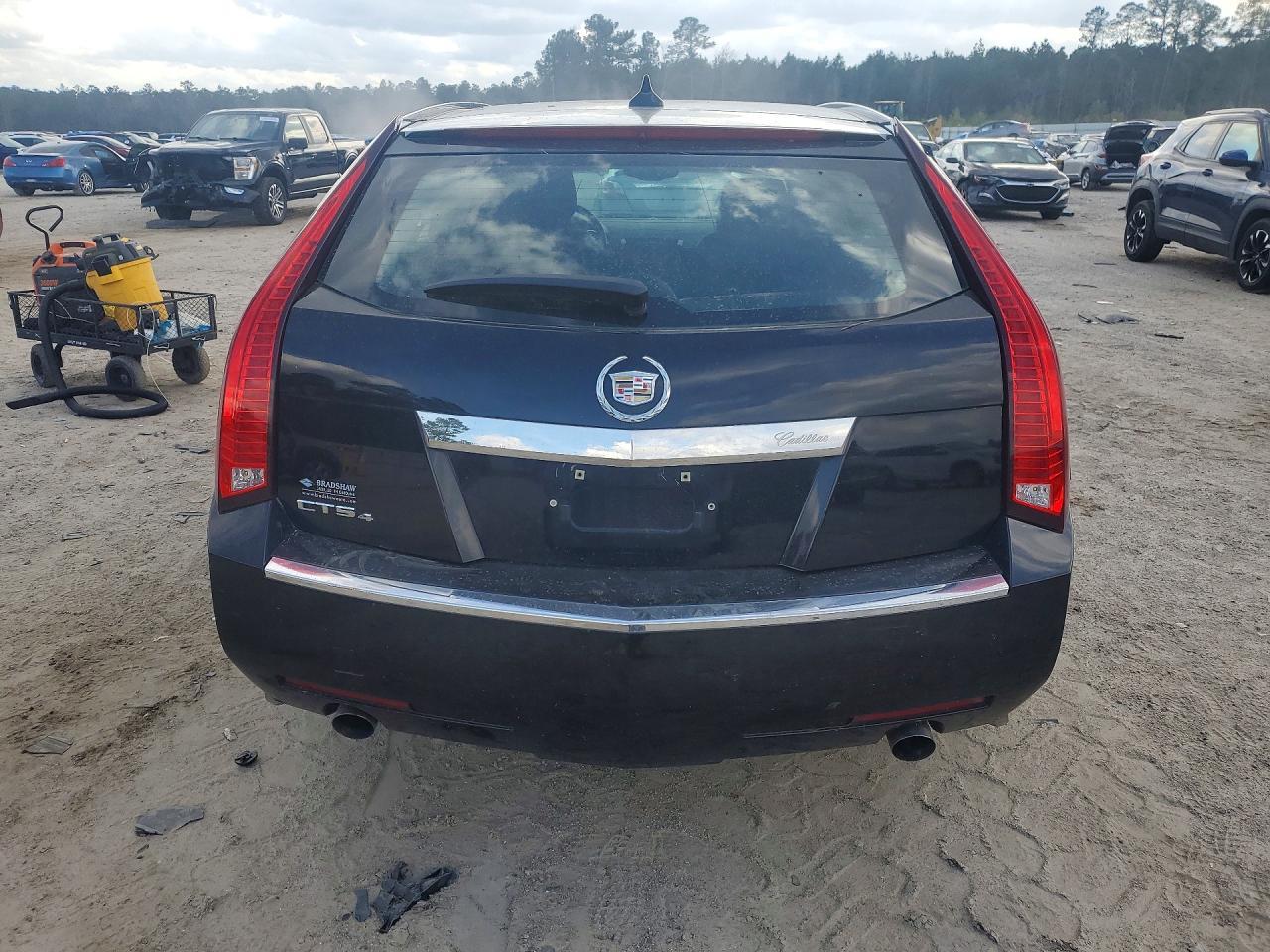 2011 Cadillac Cts - Image 6