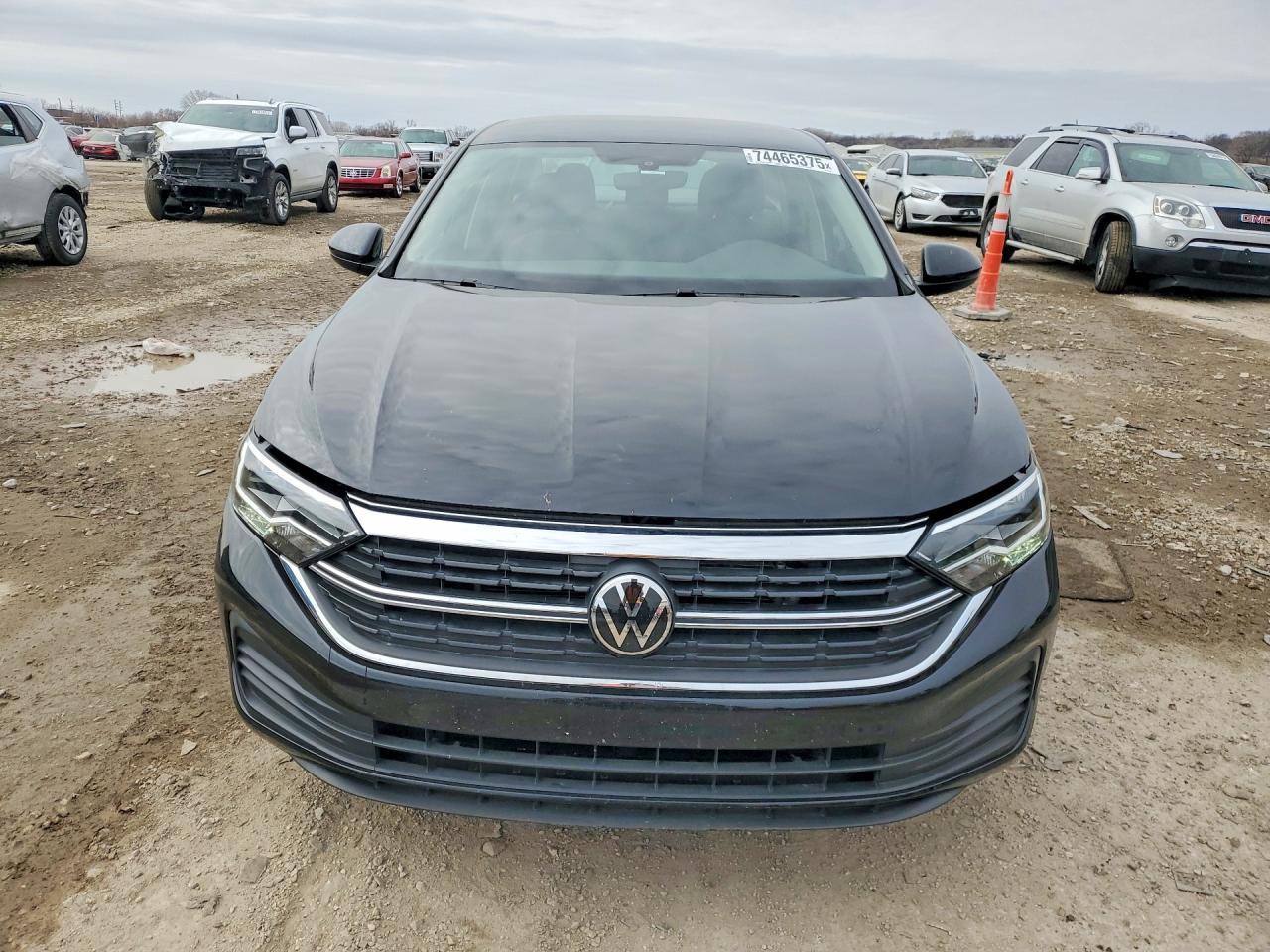 2023 Volkswagen Jetta - Image 5