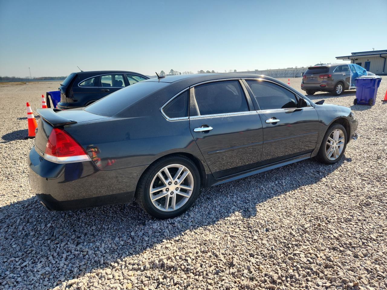 2015 Chevrolet Impala Limited Ltz - Image 3