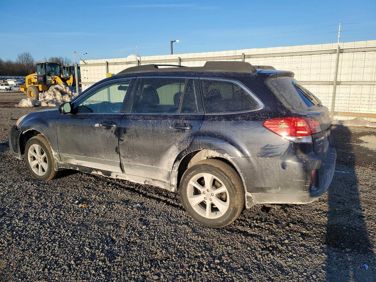 2013 Subaru Outback 2.5I Premium - Image 2