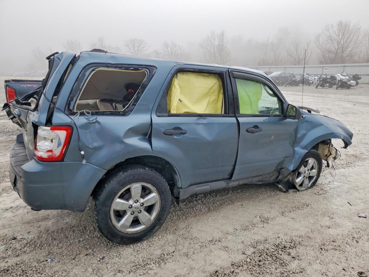 2010 Ford Escape Xlt - Фото 3