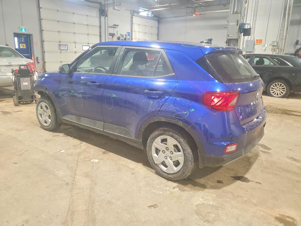 2022 Hyundai Venue Se - Фото 2