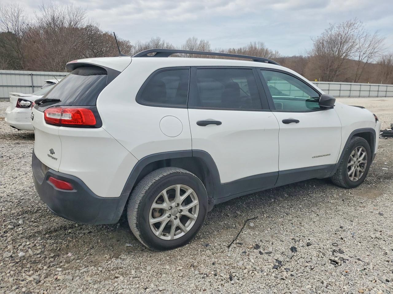 2017 Jeep Cherokee Sport - Image 3