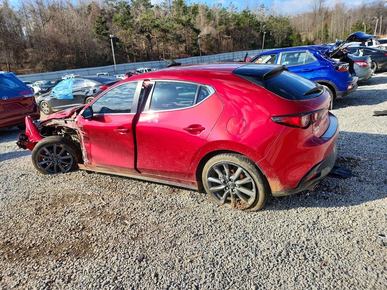 2023 Mazda 3 Preferred - Фото 2