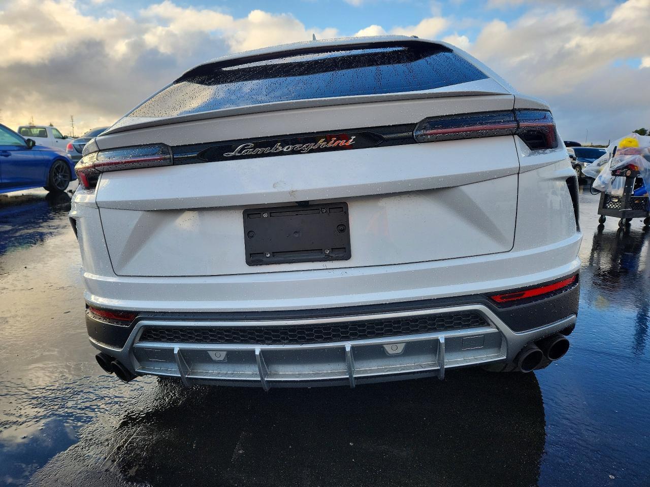 2021 Lamborghini Urus - Фото 6