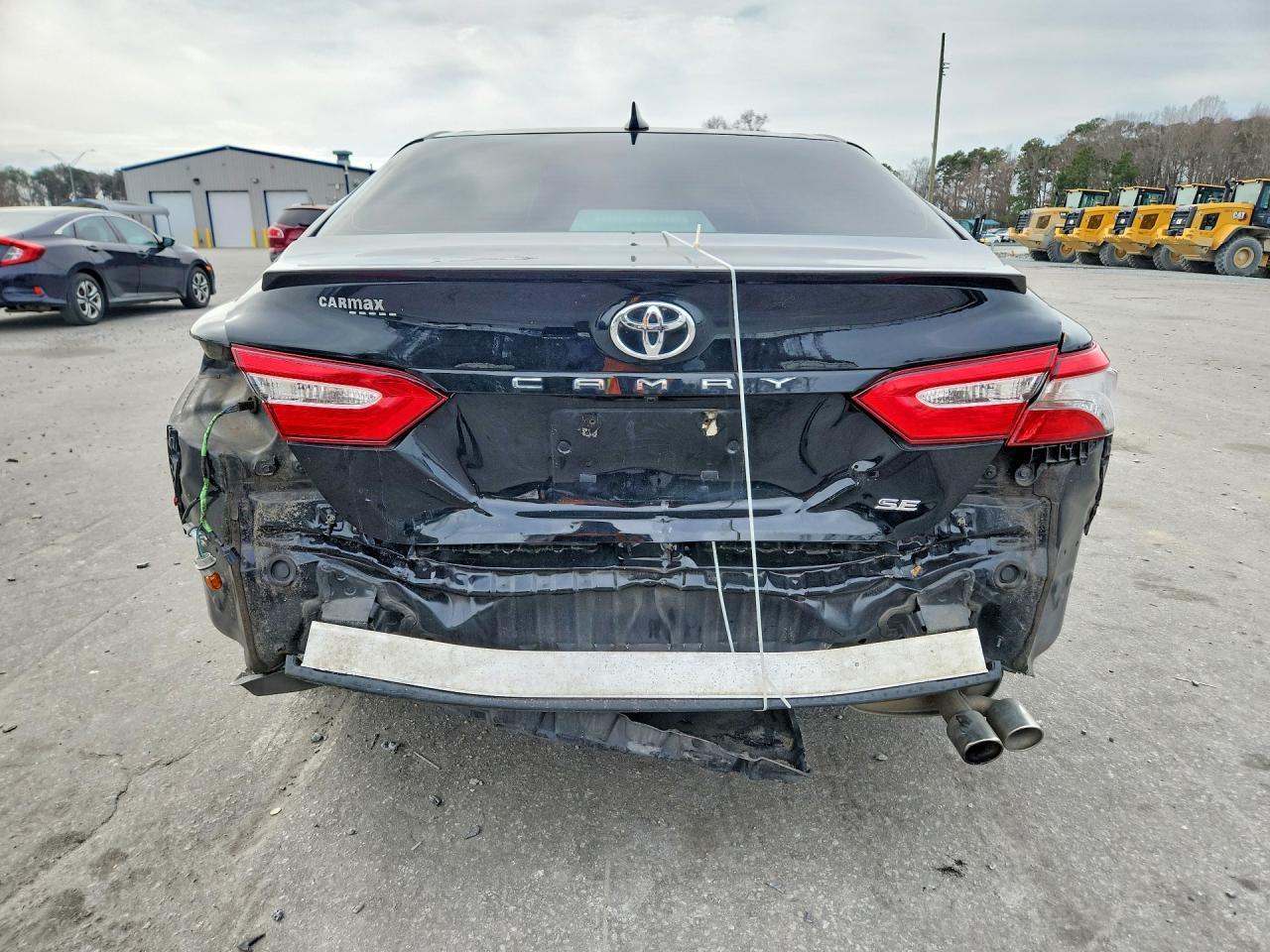 2019 Toyota Camry L - Фото 6