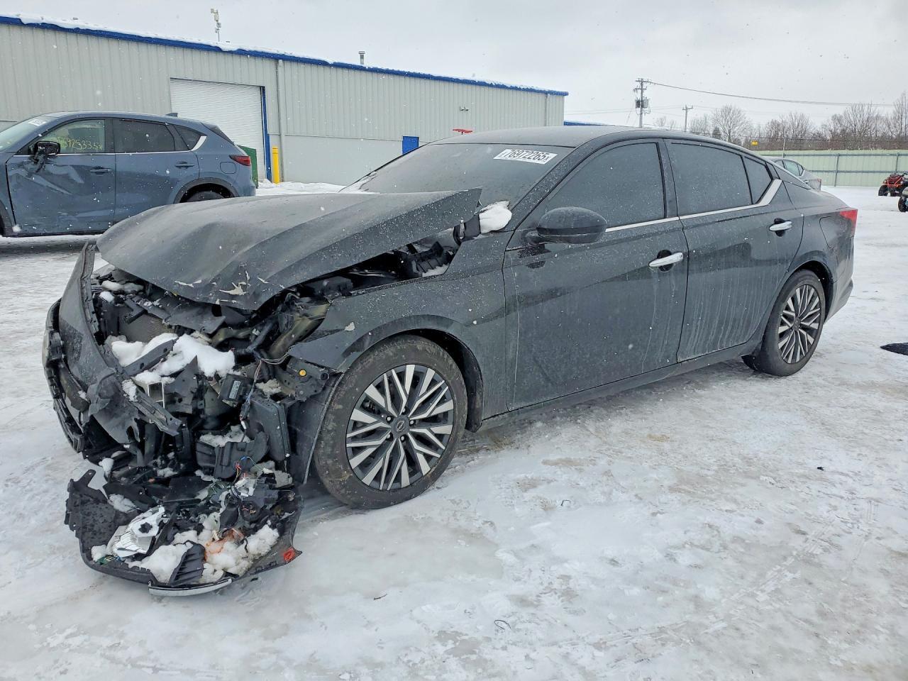 2023 Nissan Altima Sv