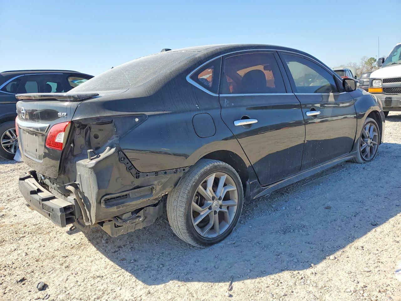 2015 Nissan Sentra S - Image 3