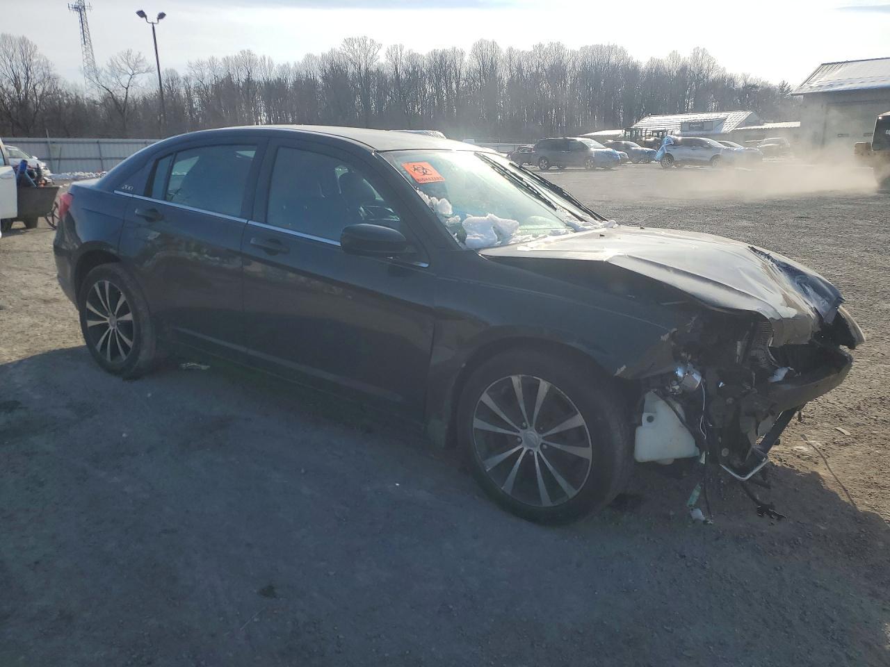 2012 Chrysler 200 S - Фото 4
