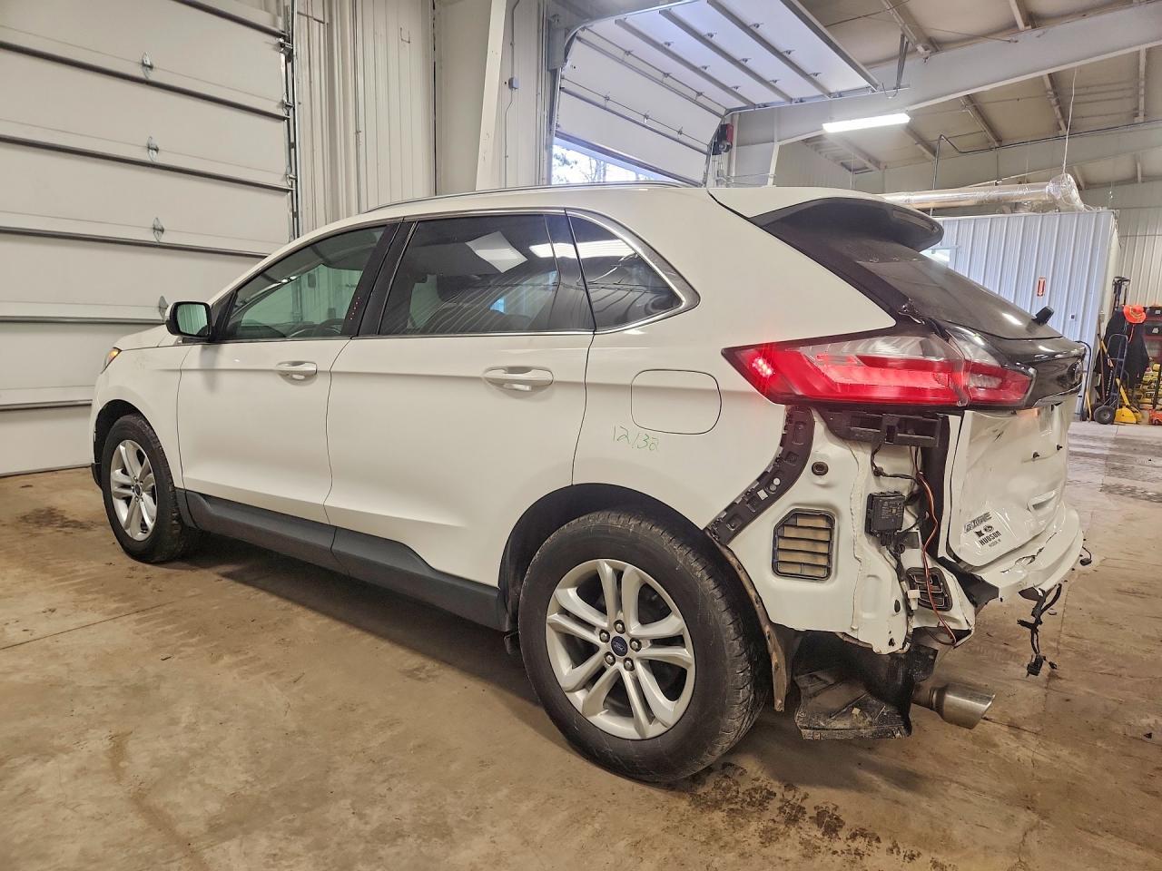 2020 Ford Edge Sel - Image 2