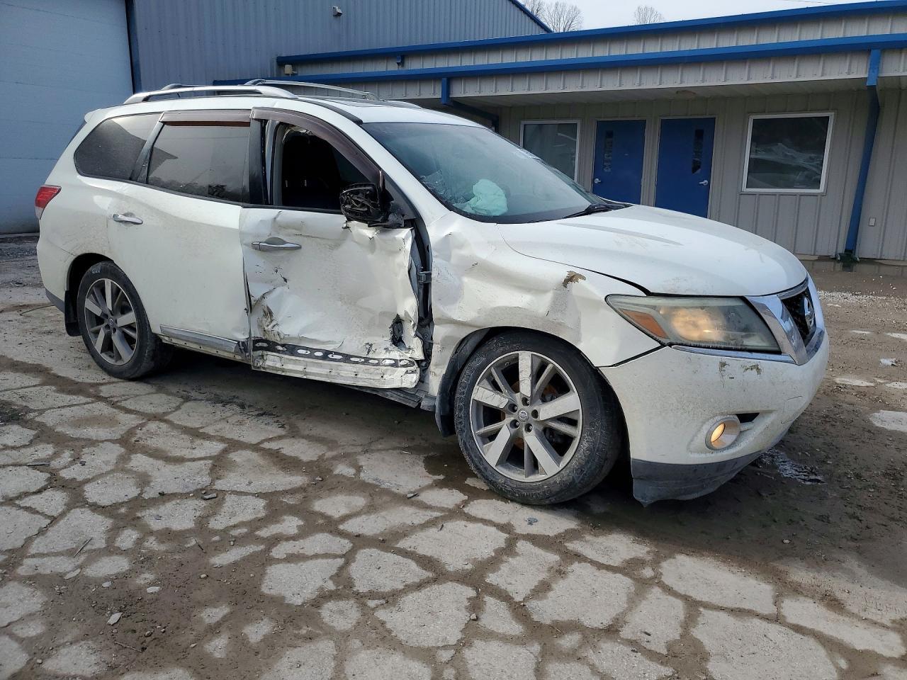 2014 Nissan Pathfinder S - Фото 4