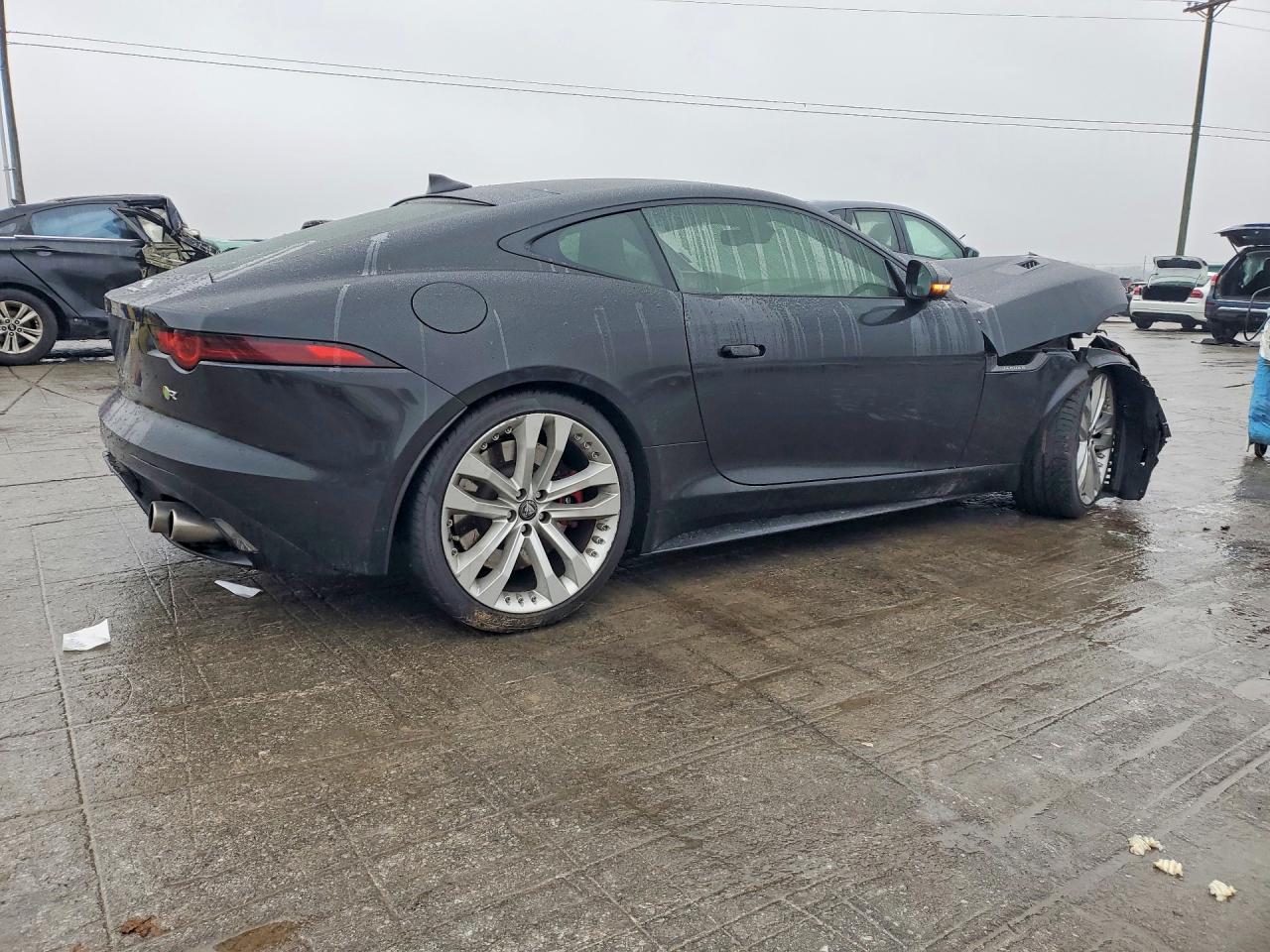 2020 Jaguar F-Type R - Фото 3