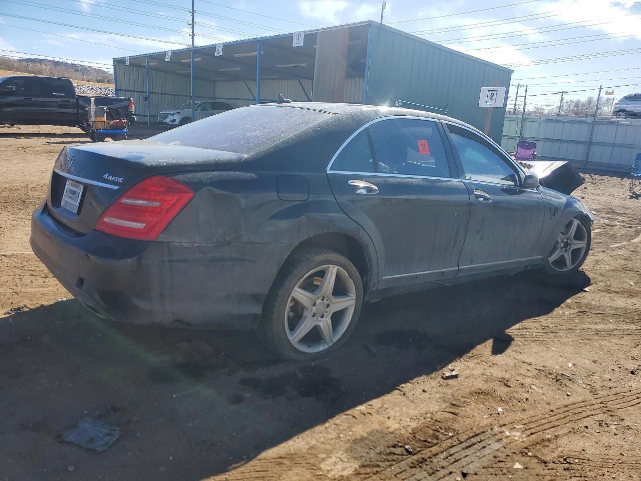 2011 Mercedes-Benz S 550 4Matic - Фото 3