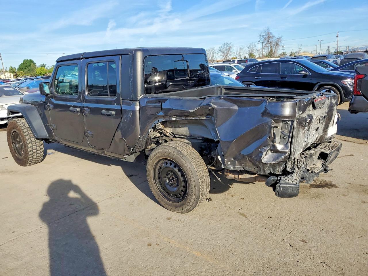2023 Jeep Gladiator Sport - Фото 2