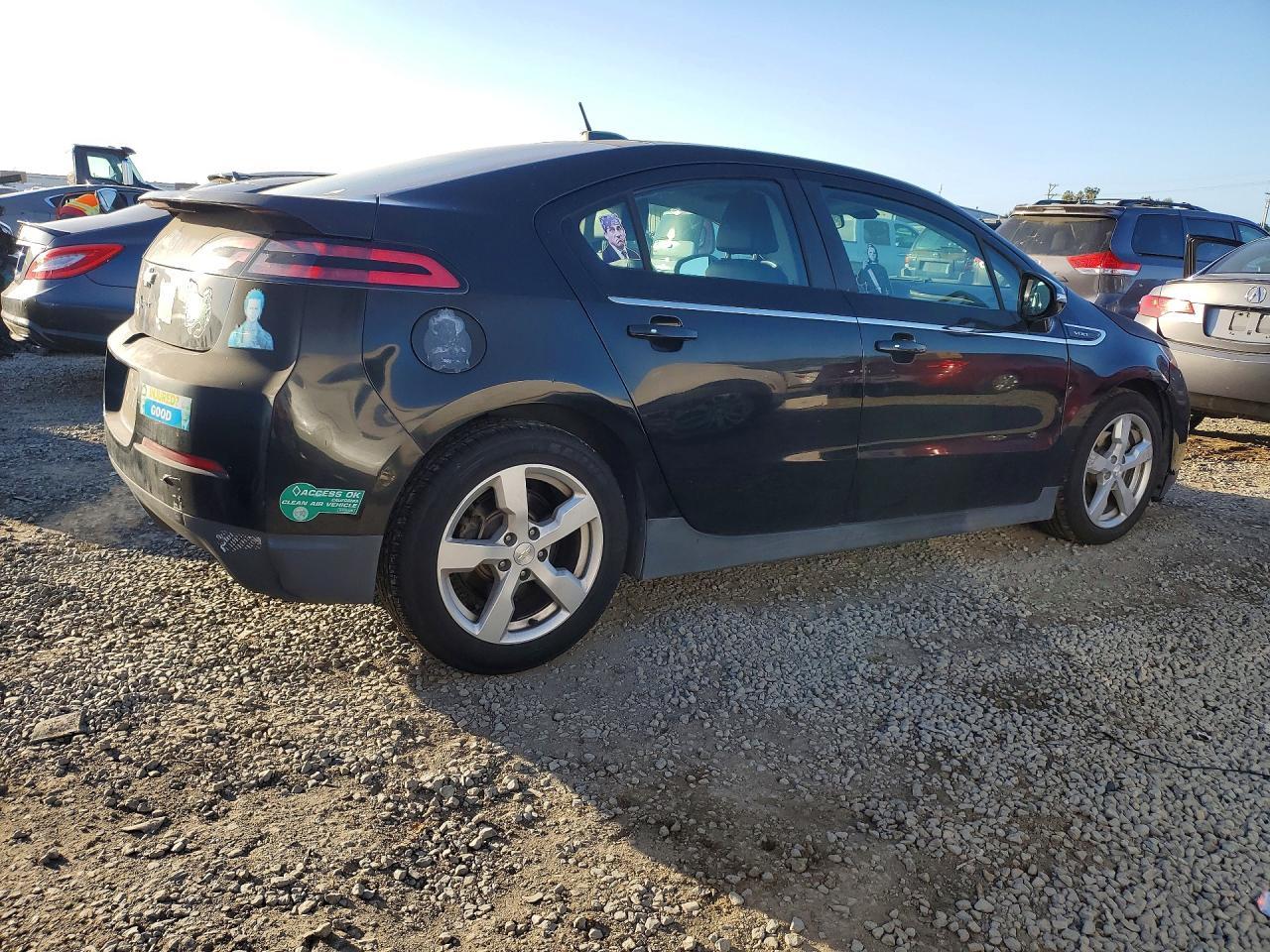 2015 Chevrolet Volt - Фото 3