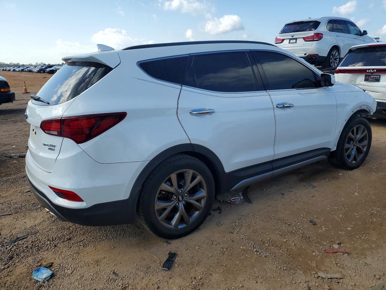 2018 Hyundai Santa Fe Sport - Фото 3