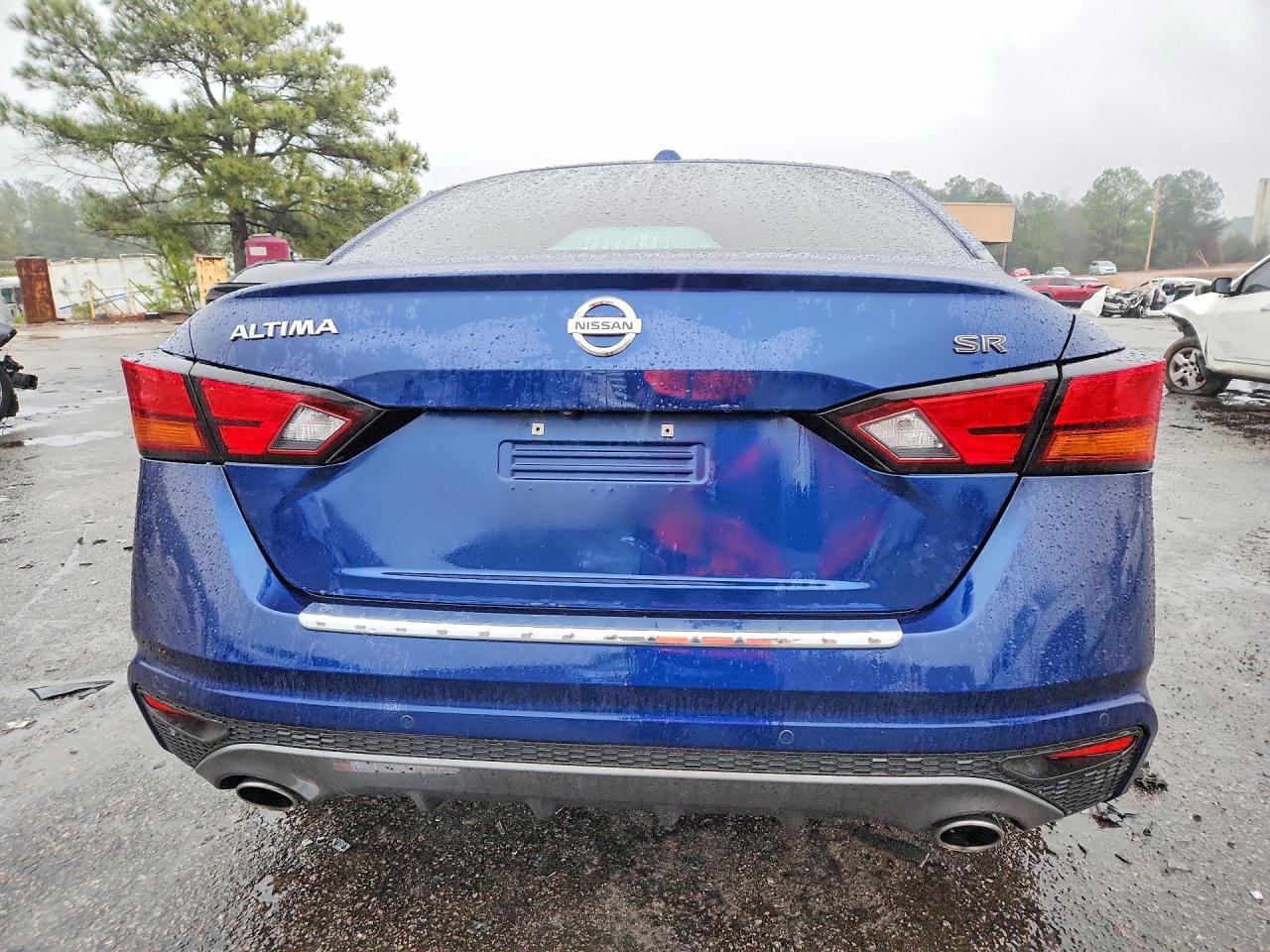 2021 Nissan Altima Sr - Фото 6