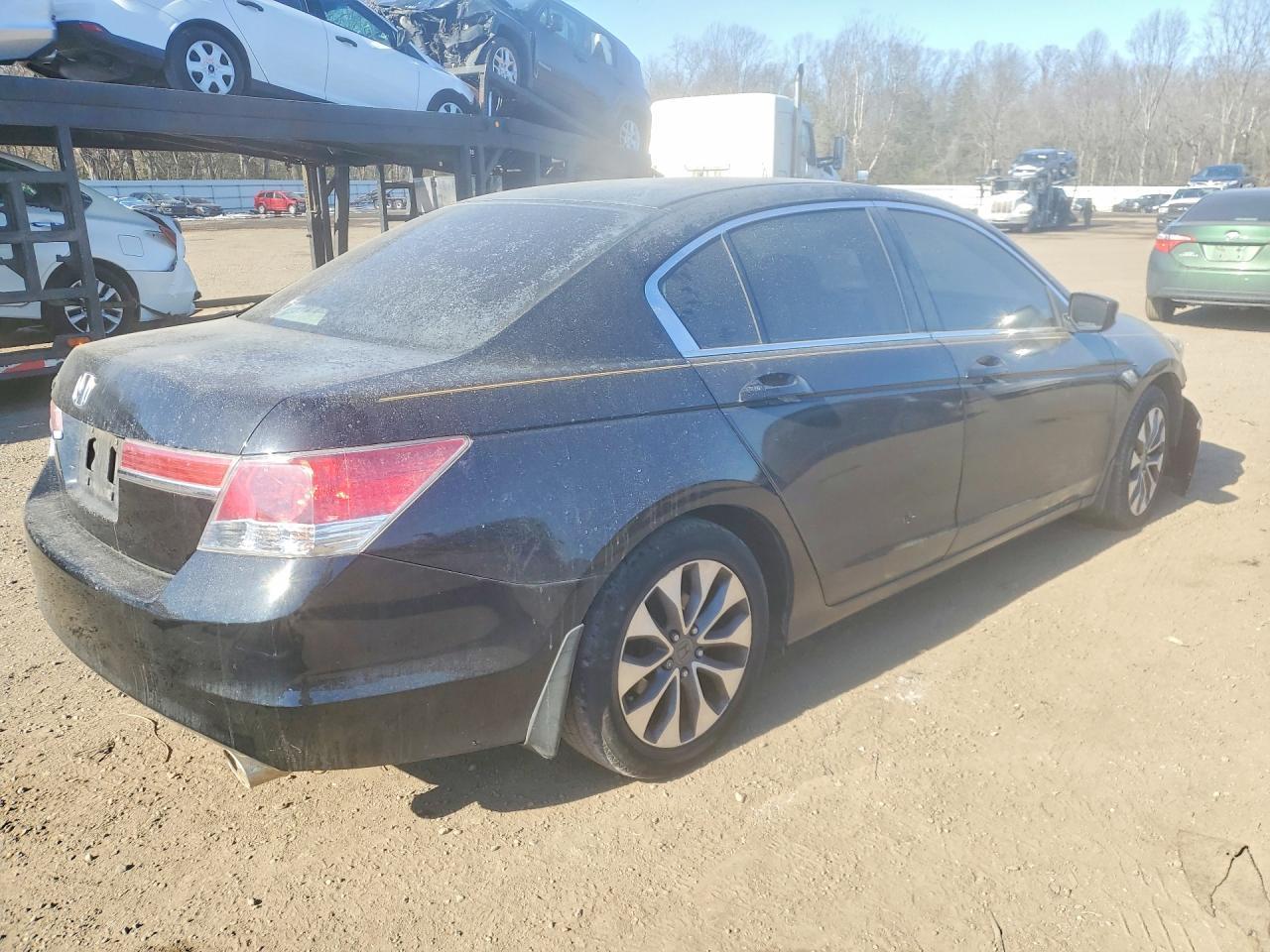 2011 Honda Accord Lx - Фото 3
