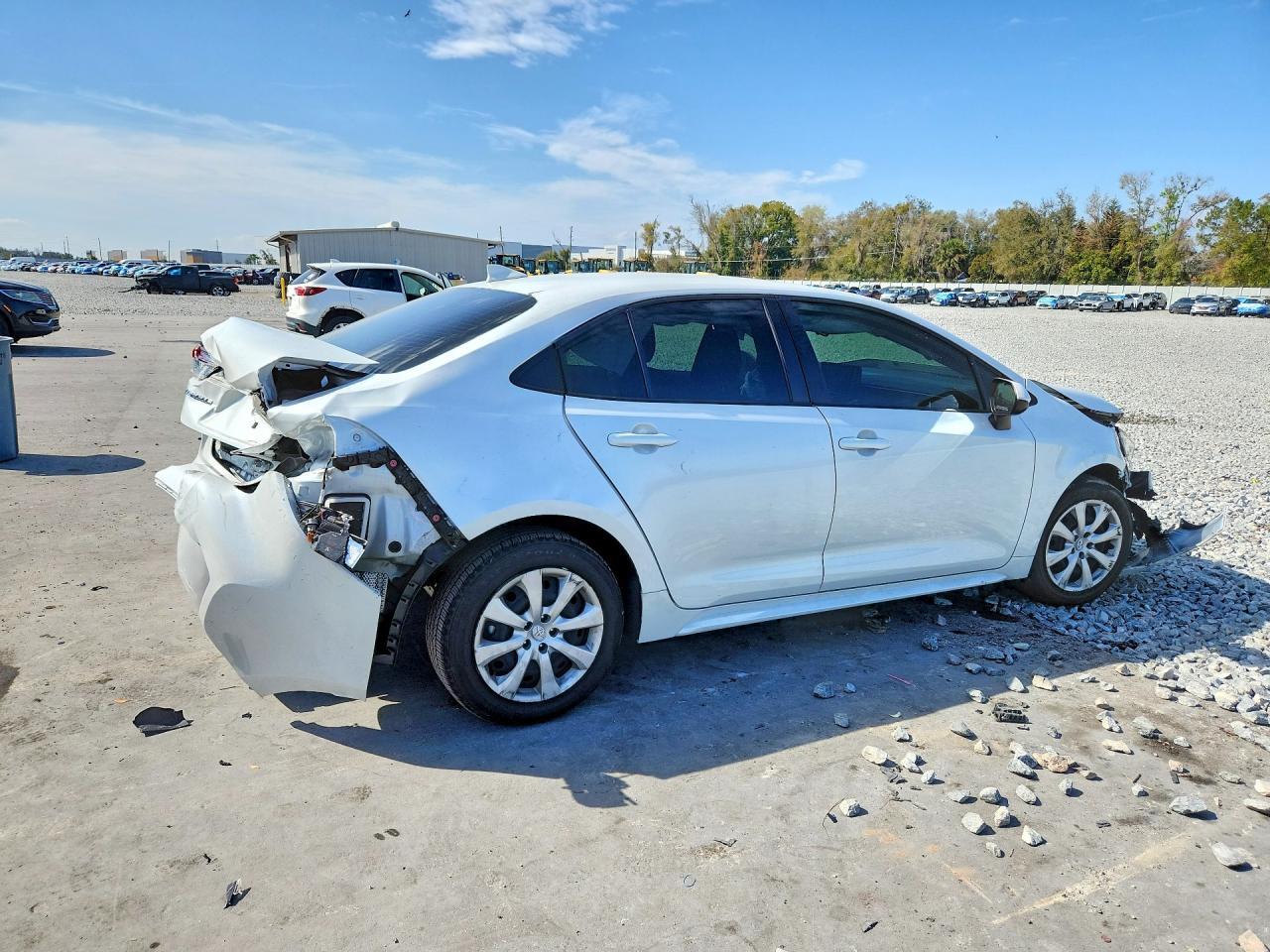 2024 Toyota Corolla Hybrid Le - Фото 3