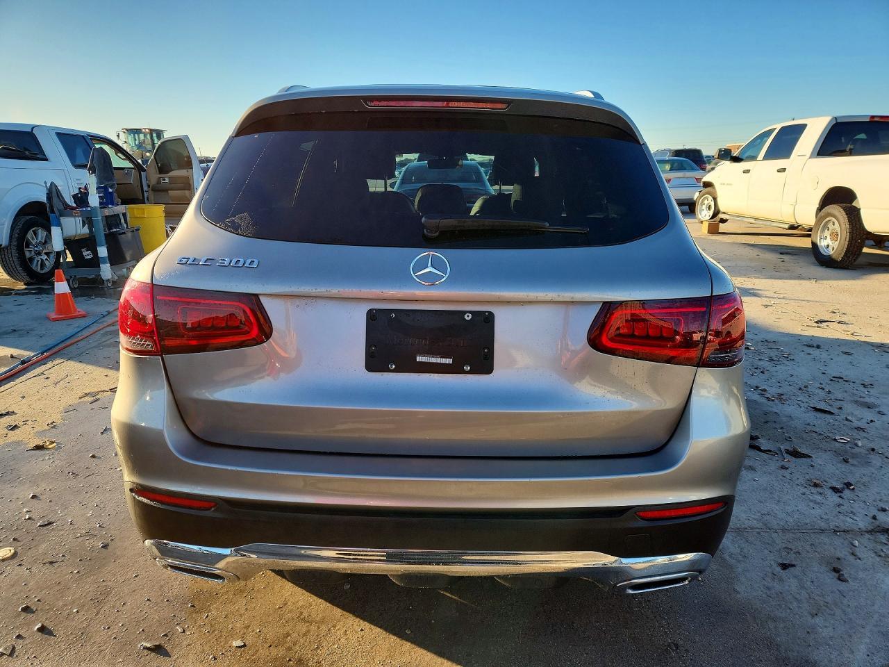 2020 Mercedes-Benz Glc 300 - Image 6