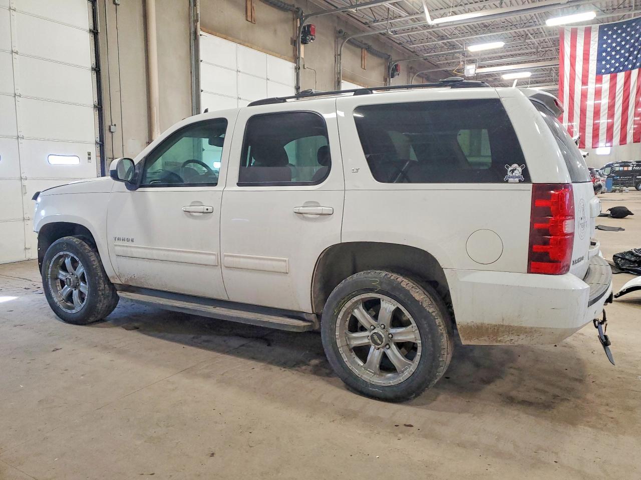 2014 Chevrolet Tahoe K1500 Lt - Фото 2