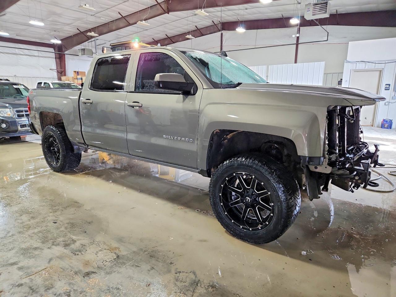 2017 Chevrolet Silverado K1500 Lt - Image 4