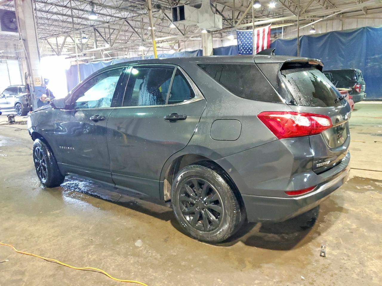 2020 Chevrolet Equinox Lt - Фото 2