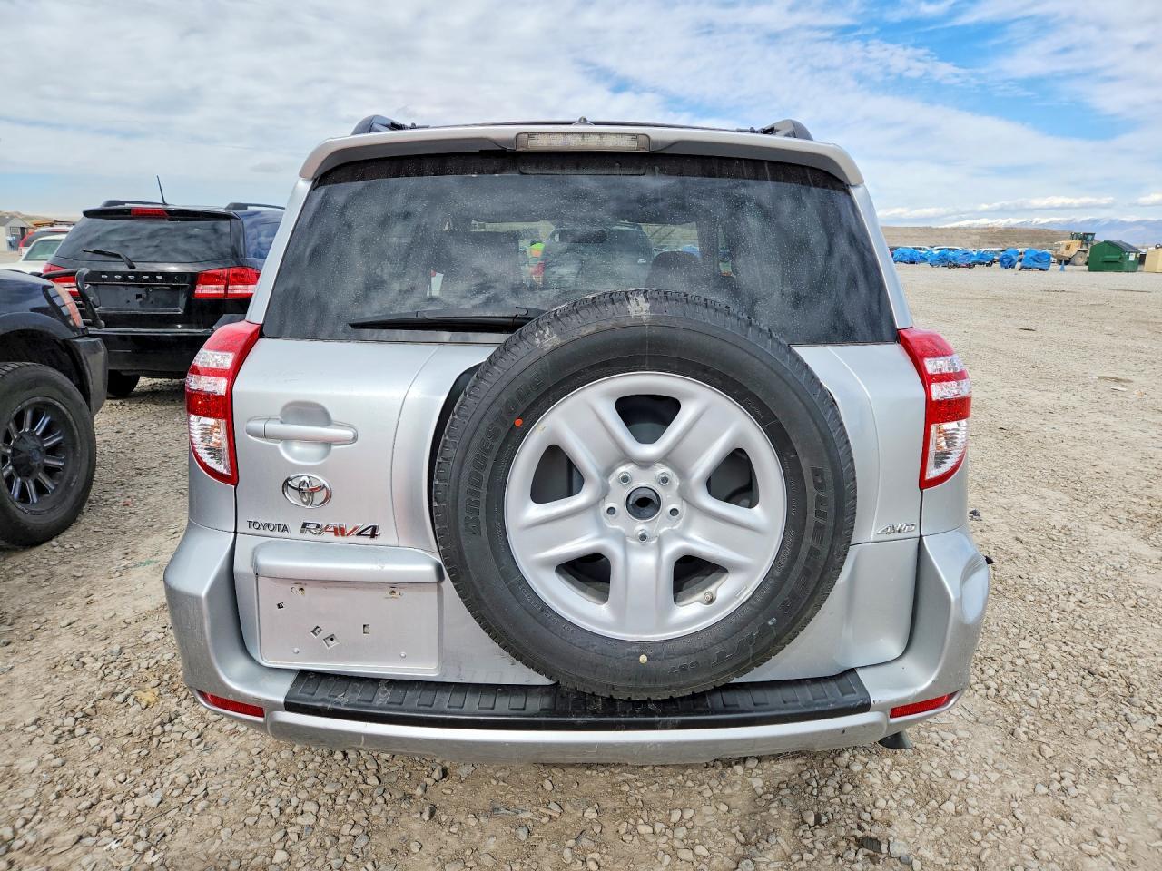 2010 Toyota Rav4 Base - Image 6