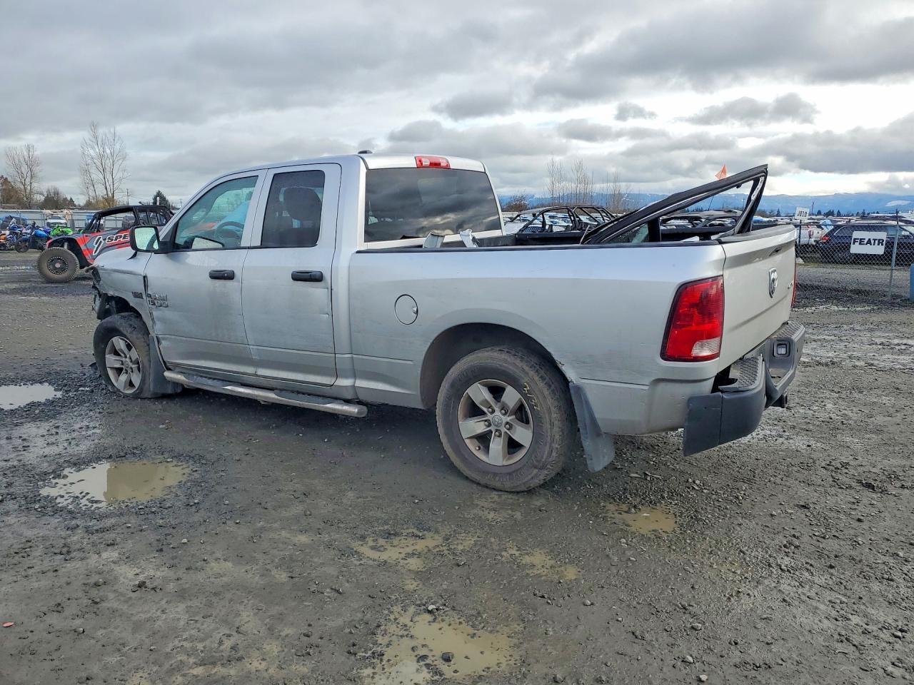 2013 Ram 1500 St - Фото 2